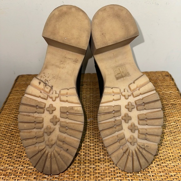 Dolce Vita Caster H2O Women’s 8 Booties Black 3.5 Chunky Heel Goth Grunge Y2K - Picture 9 of 12